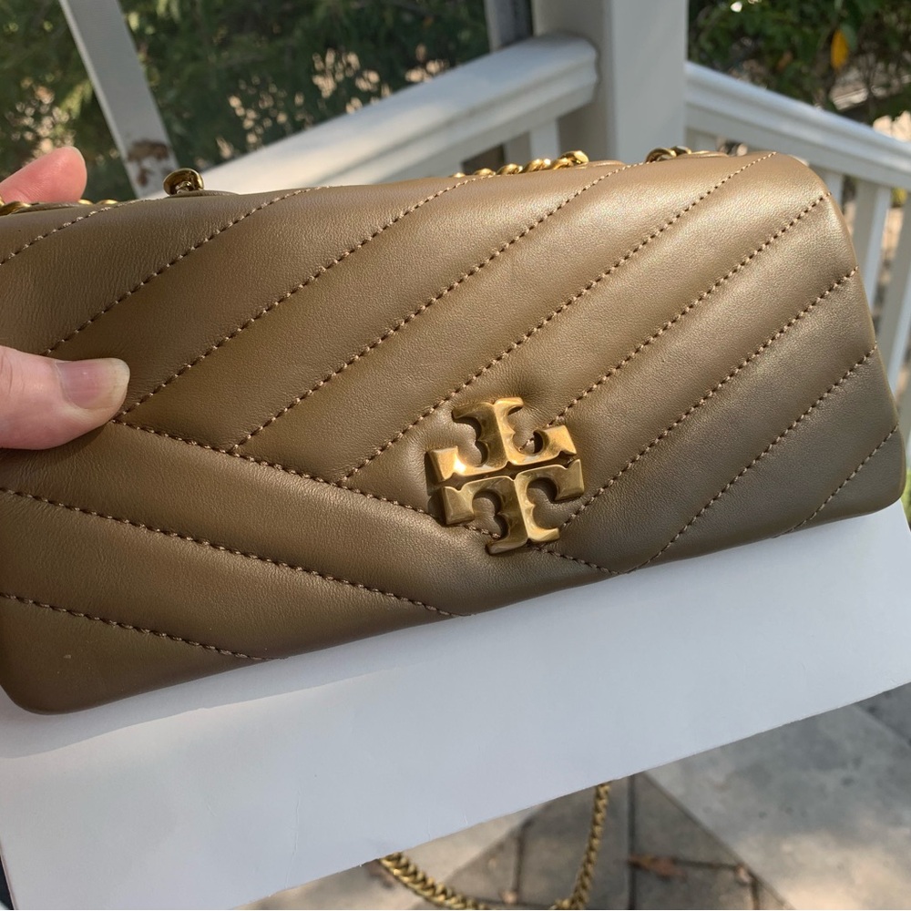 Tory Burch Kira Small Convertible Shoulder Bag - Sandpiper NWT - Picture 16 of 16